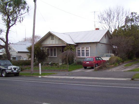 717 Barkly Street