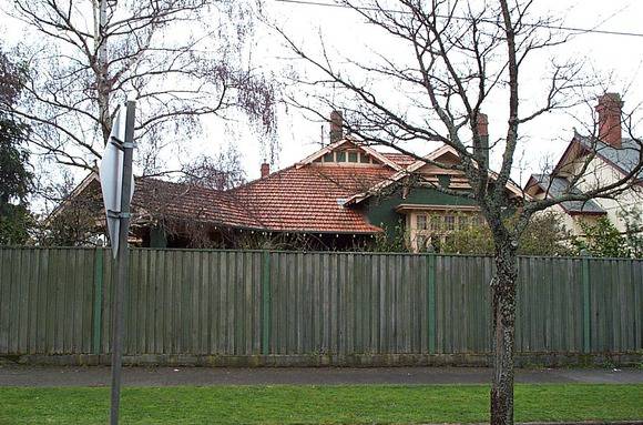 1432 Sturt Street