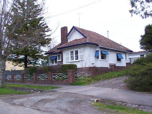 10 Cameron Street