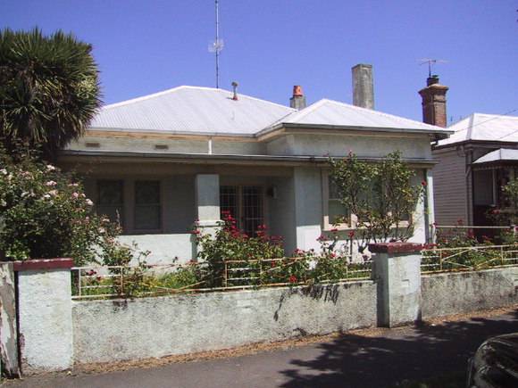 14 Drummond Street South