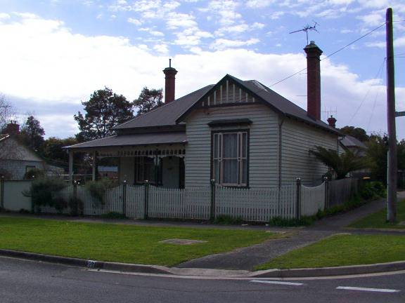 207 Bradshaw Street