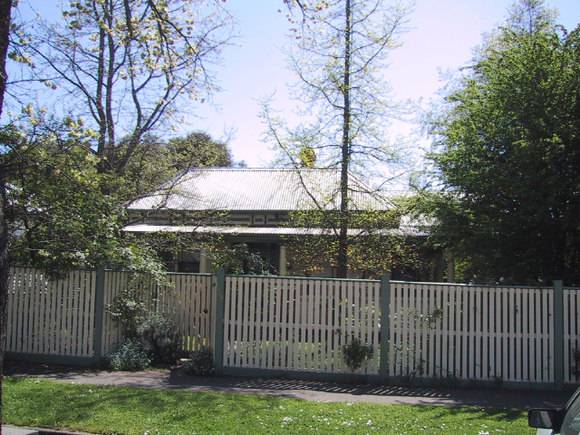 1002 Eyre Street