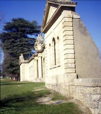 h00358 old hospital ruins church st beechworth view accross facade she project 2003