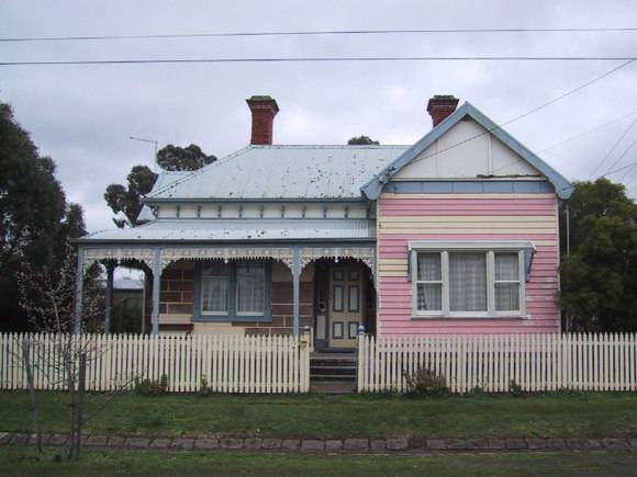12 Oliver Street