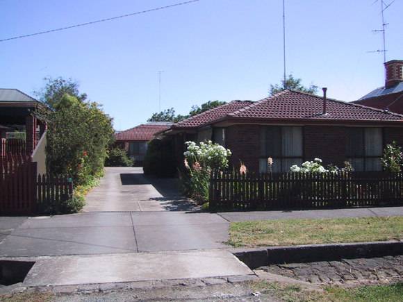 312 Urquhart Street