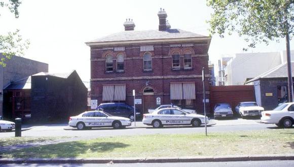 h01543 police station drummond street carlton front 