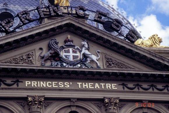 h00093 princess theatre spring street melbourne coat of arms 