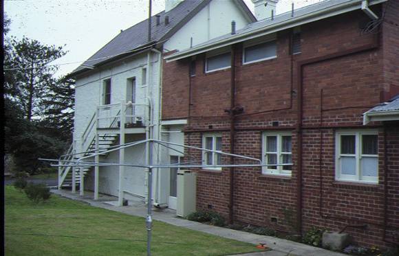 kardinia house riverview terrace belmont side view of house