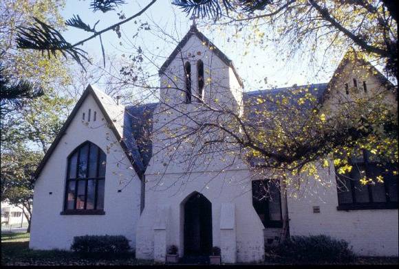 h01125 st george the martyr church and  hall hobson st queenscliffe facade school hall she project 2003
