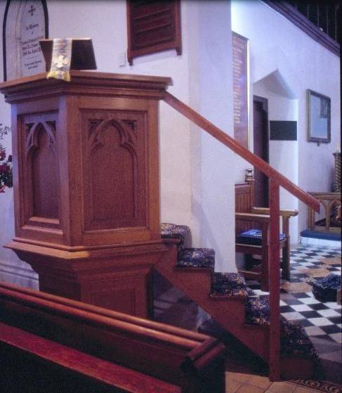 h01125 st george the martyr church and  hall hobson st queenscliffe pulpit she project 2003