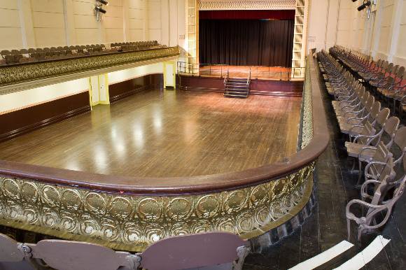 Collingwood Town Hall - Ballroom .JPG