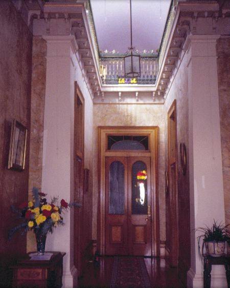 h01168 yarrowee hall darling street ballarat grand hall atrium above she project 2003