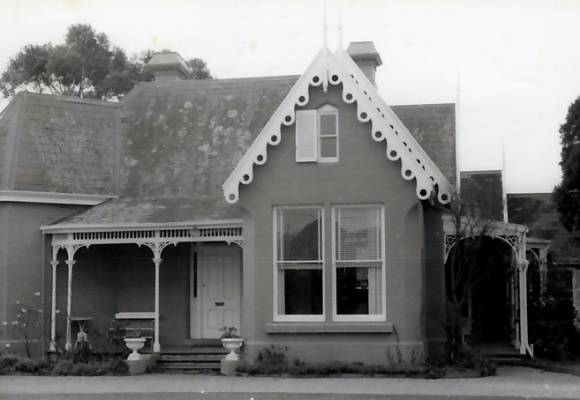 B1658 South Lodge 43 Were St Brighton 