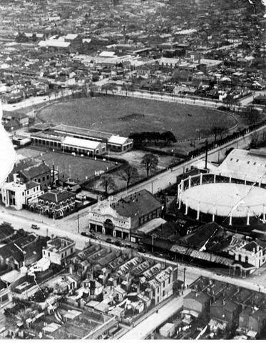 Photo of Central Richmond showing the old Post Office