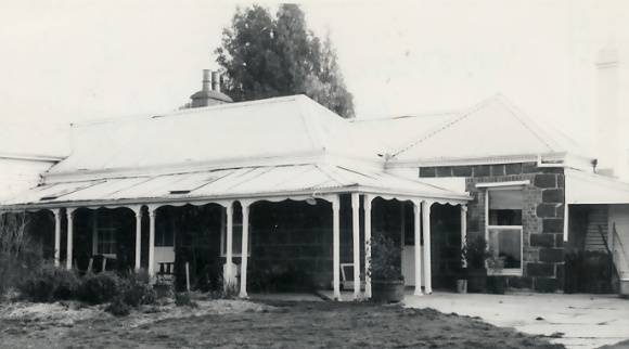 B2133 Overseer's Cottage