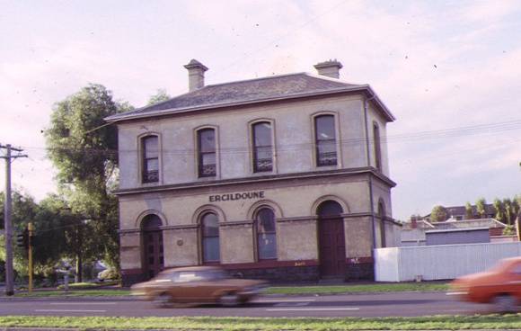 h00494 ercildoune napier street footscray front view