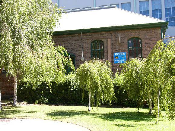 h01019 gordon technical college fenwick street geelong bldgf1 chemical laboratory she project 2004
