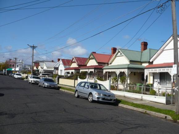GLADSTONE AVE STH SIDE
