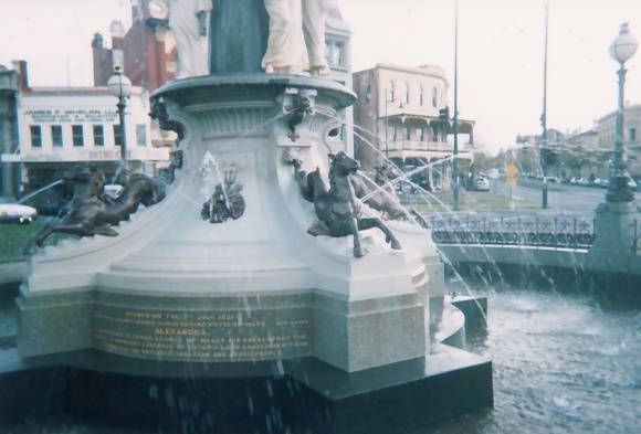 B1371 Alexandra Fountain 