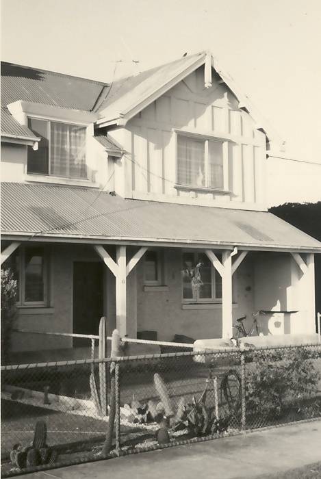 B5570 Nestle Employee's Cottages