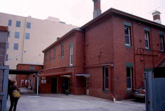 h01062 mary mckillop 1902 rear2