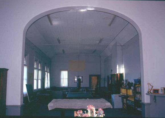 h02076 ellerslie college warrnambool interior 01 oct2004 mz