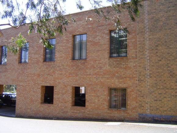 h02077 heidelberg town hall south west addition dec 2004