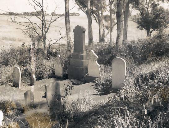 B3667 Naringal Private Cememtery 