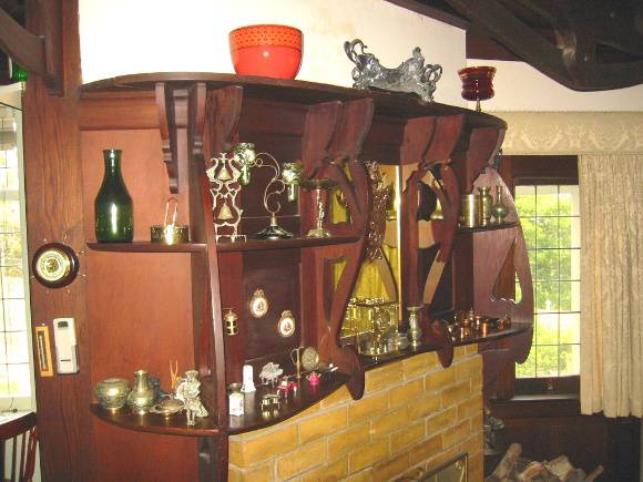 h01009 desbrowe annear house 38 the eyrie eaglemont living room mantle detail feb mz