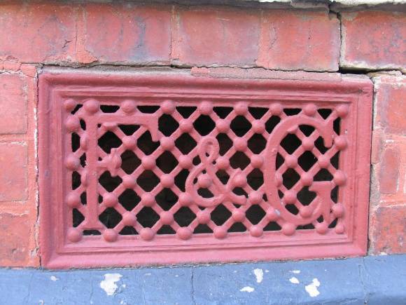 Distinctive 'F & G' air vent