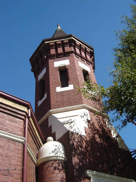 h00048 richmond south post office april05 exterior tower