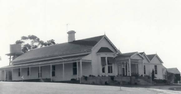 B1413 Fairfield Homestead 