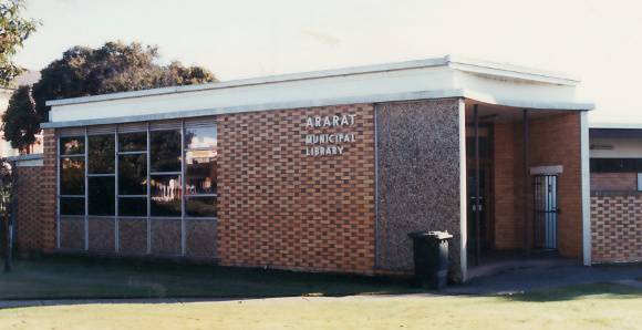 B6711 Ararat Municipal Library