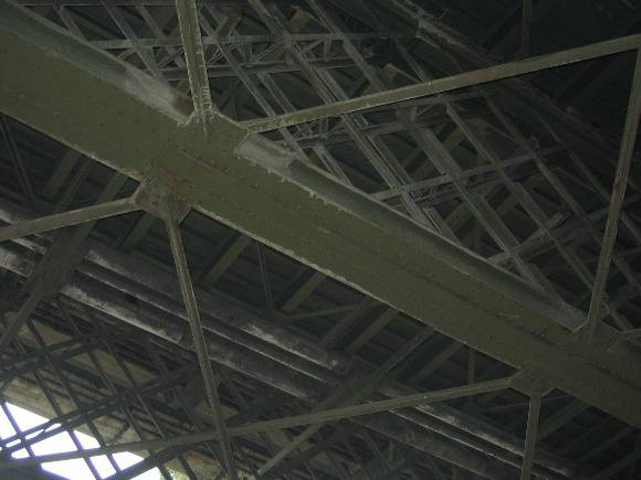 h00050 hawthorn bridge may 05 trusses