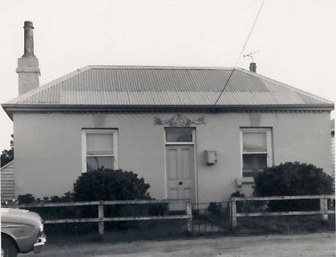 B4240 Bay View Cottage 
