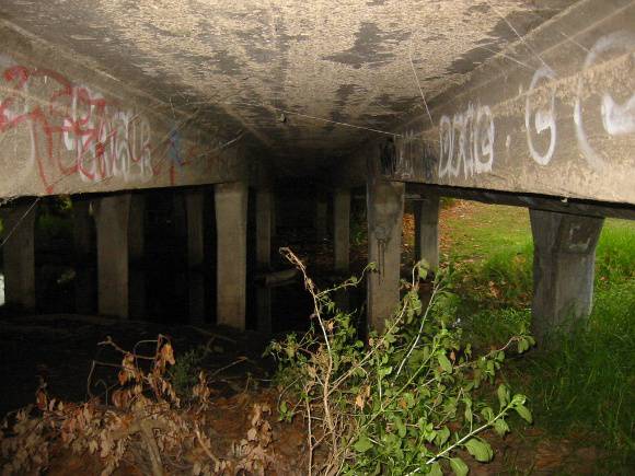 h02080 st kilda street bridge elwood structure west side 02 mz may2005