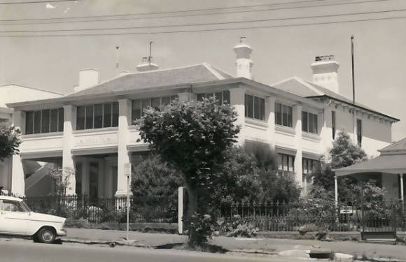 B3721 Roslyn 