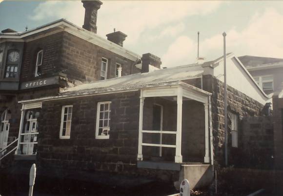 B4655 Fmr Sub Treasury Barkly St Ararat