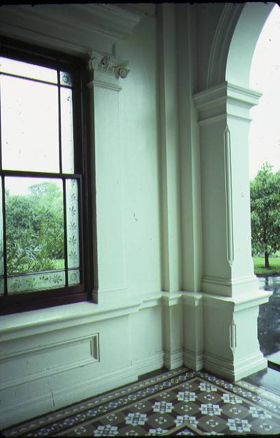 malvern house willoby ave glen iris interior tiled floor nov1985