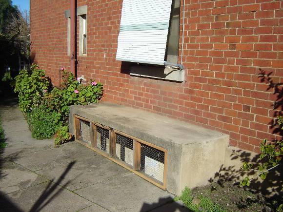 h02087 kahlands winery bendigo air vent 01 aug2005 mz