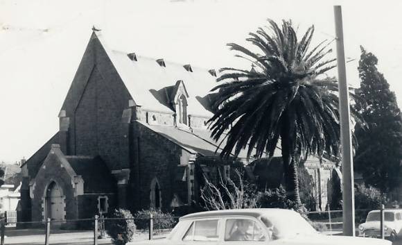 B2552 Presbyterian Church