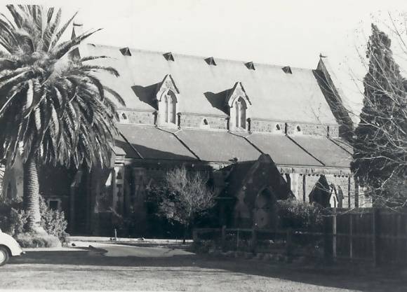 B2552 Presbyterian Church 