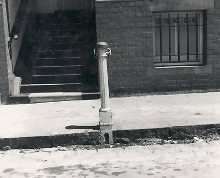 B1239 Hitching Post Walsh St South Yarra