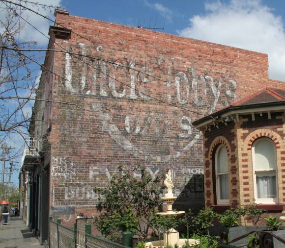 Wall Sign - 511 Brunswick Street.JPG