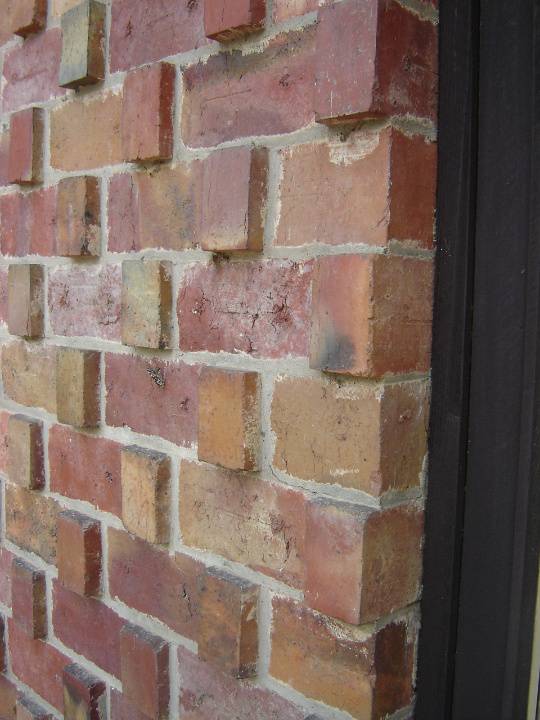 H2091 Lippincott House Glenard Dr Heidelberg Brick Detail Nov2005 mz