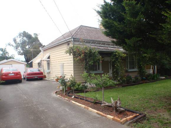 10 Sydney St.JPG
