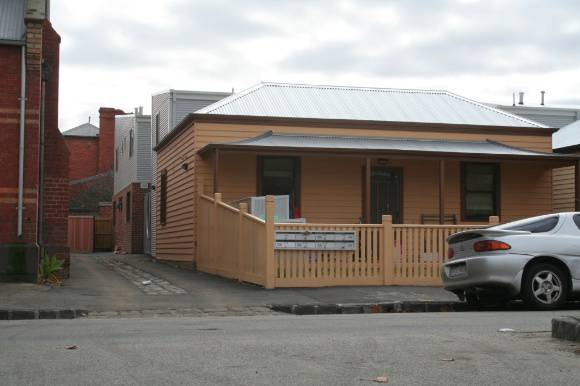 Clifton Hill Hodgkinson St 104 infill.JPG