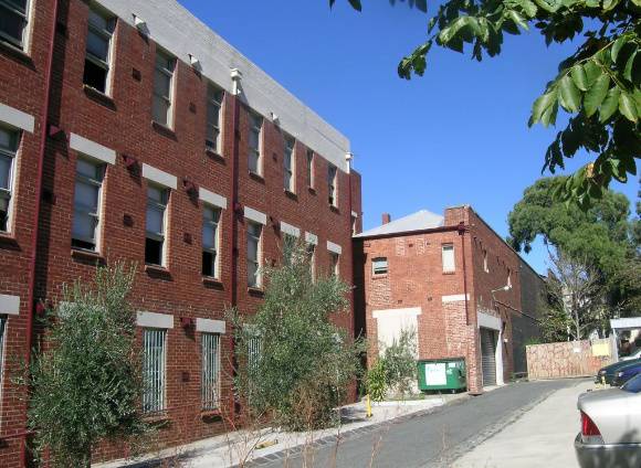 Rear of 45 Victoria.JPG