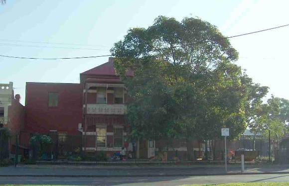 Carlton North Canning Street 481 v2.JPG