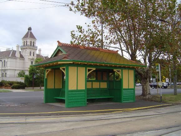 H0230 Tram shelter Dandenong Rd Caulfield May 2006 north east pj